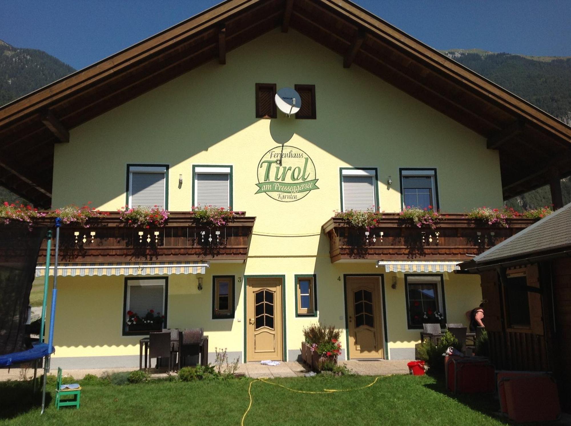 Landhaus Tirol Hotel Presseggersee Ngoại thất bức ảnh